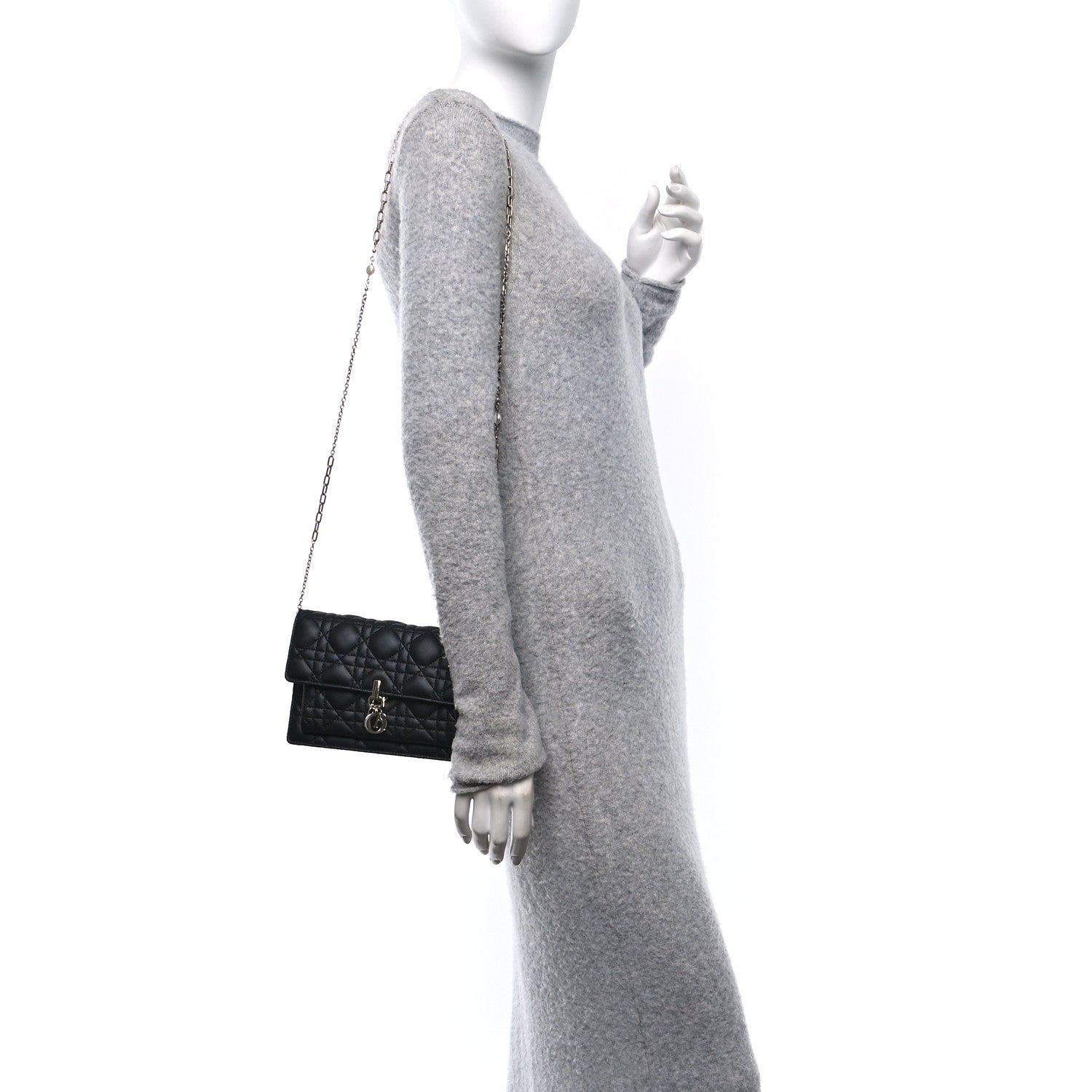 Lambskin Cannage Lady Dior Chain Pouch Black