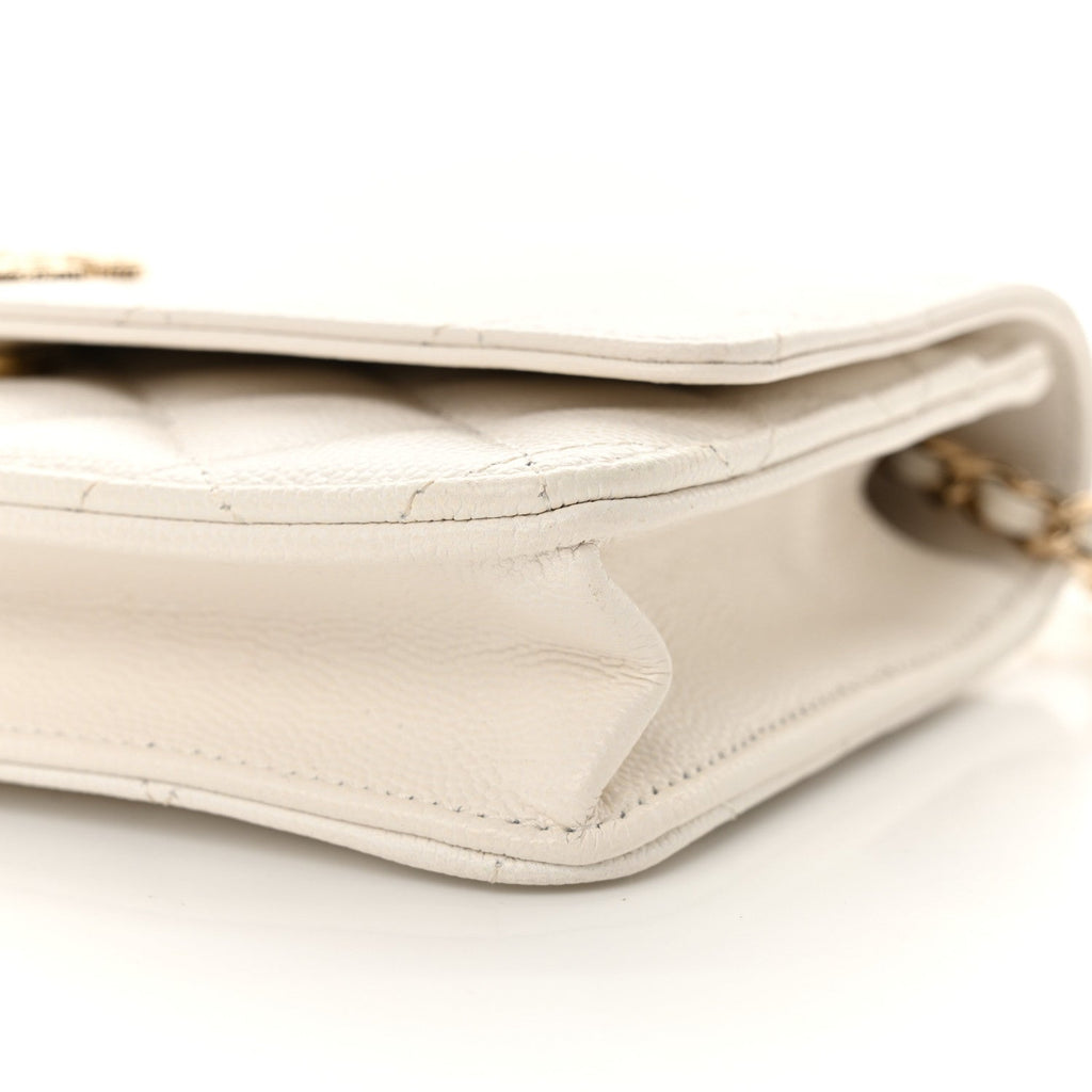 Shiny Caviar Quilted Crystal Heart CC Wallet On Chain WOC White
