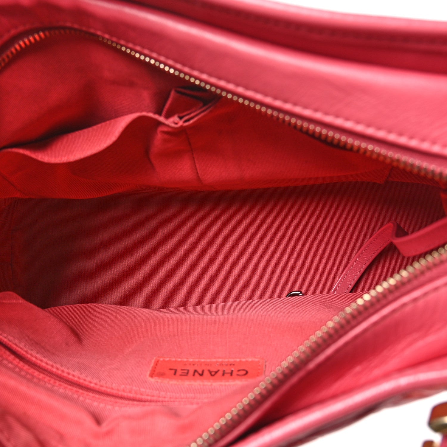 Aged Calfskin Quilted Medium Gabrielle Hobo Pink