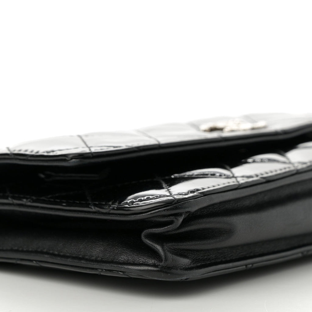 Patent Quilted Brilliant Wallet On Chain WOC Black