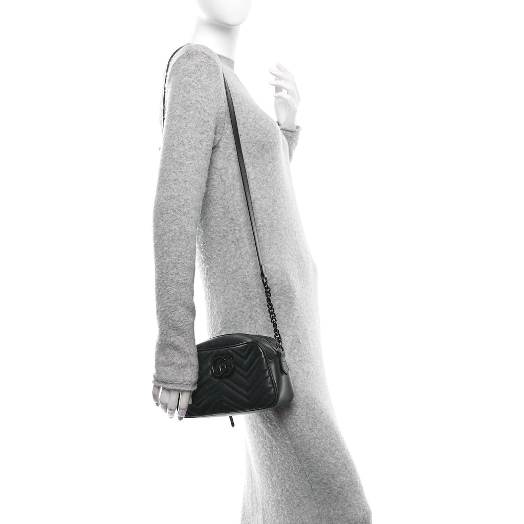 Calfskin Matelasse Monochrome Small GG Marmont Chain Shoulder Bag Black