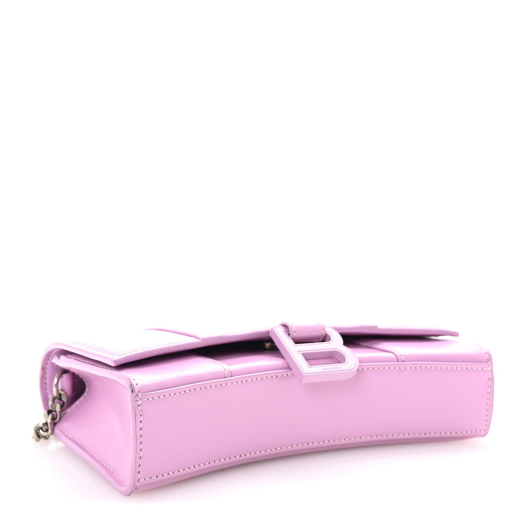 Shiny Box Calfskin Tonal B Hourglass Chain Bag Liliac