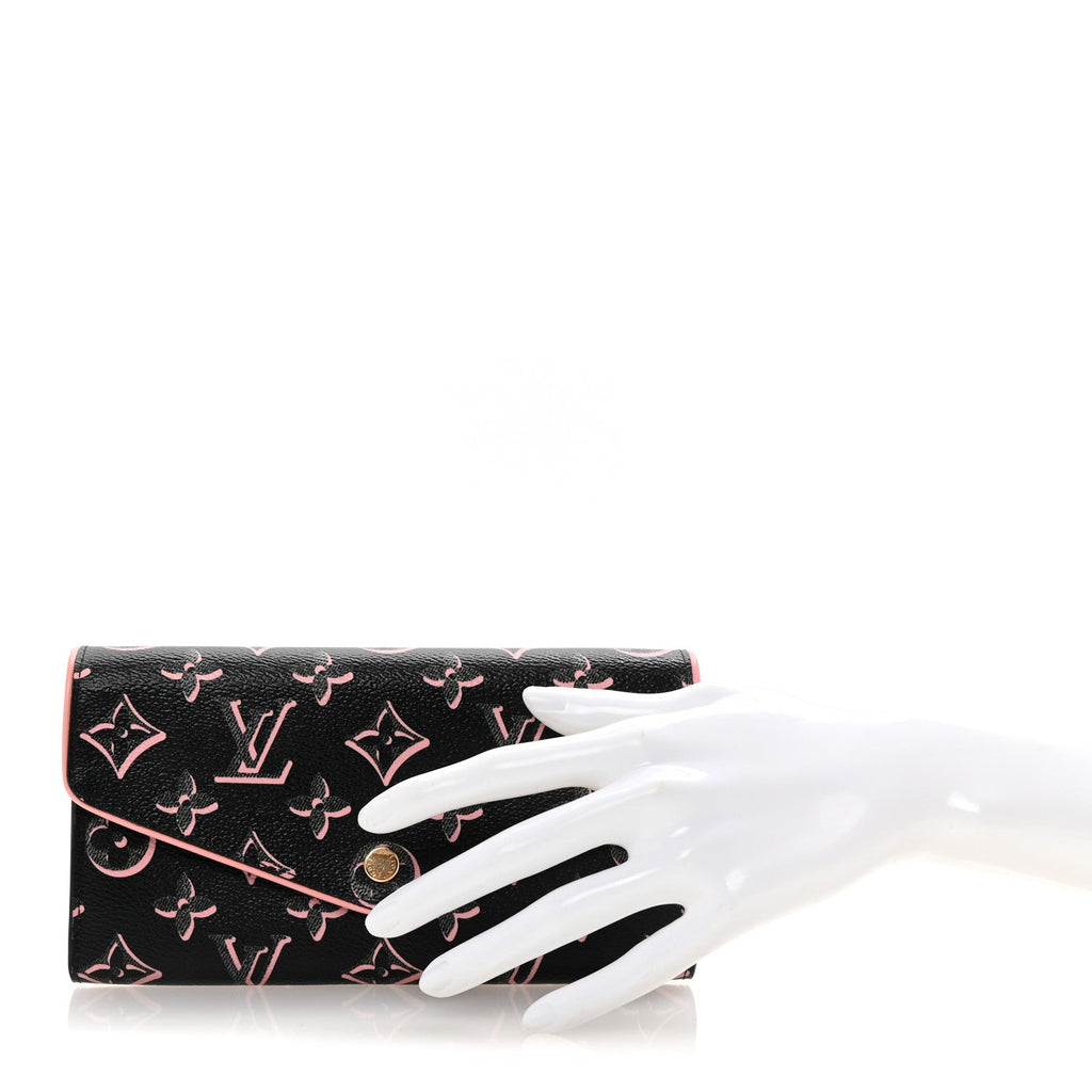 Monogram Fall For You Sarah Wallet Black