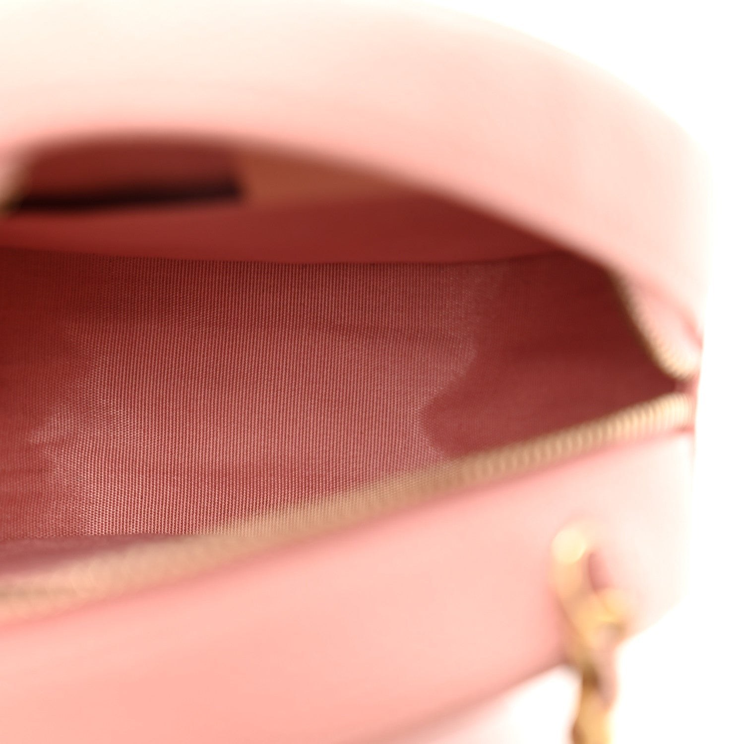 Caviar Quilted Round Filigree Crossbody Pink