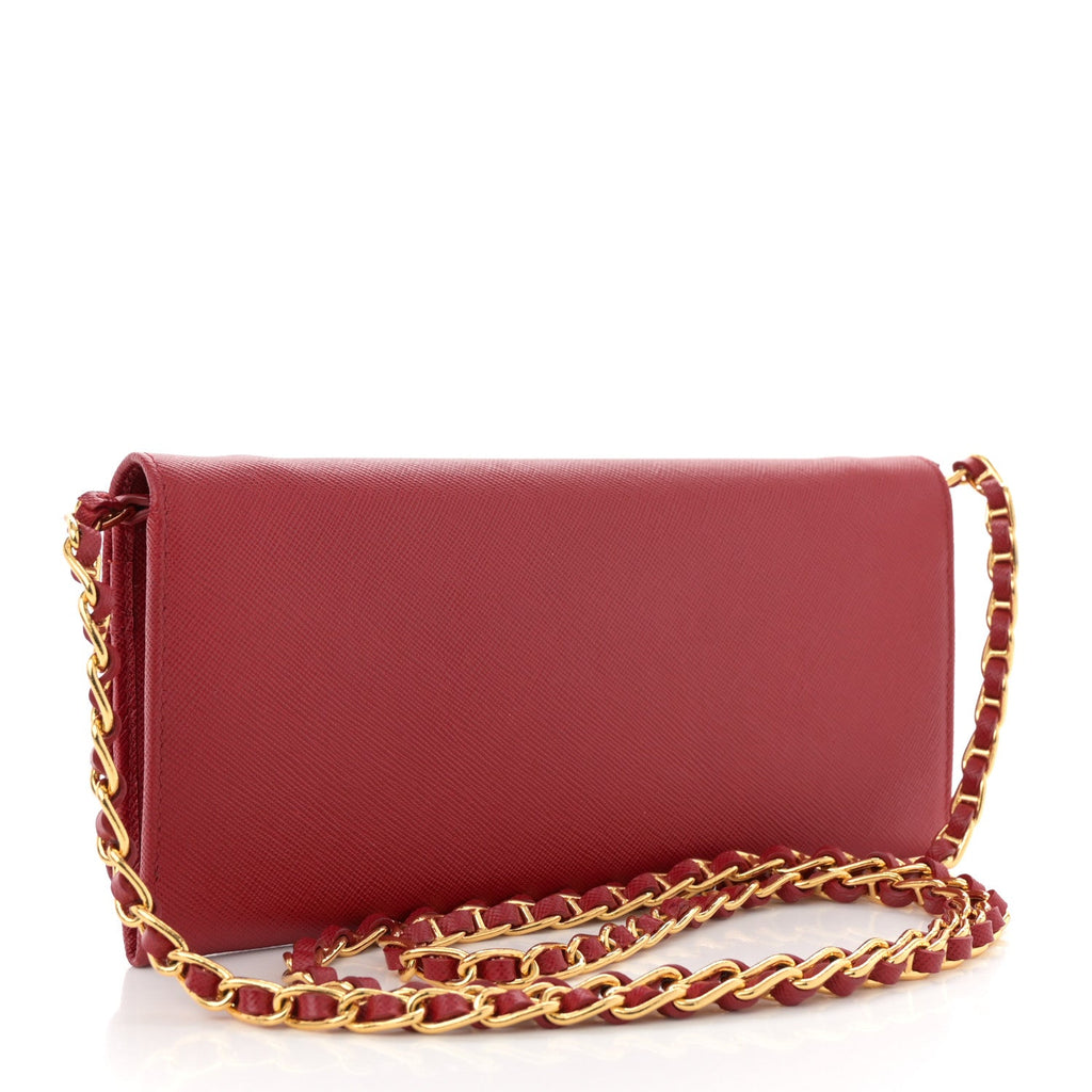 Saffiano Metal Oro Chain Wallet Fuoco