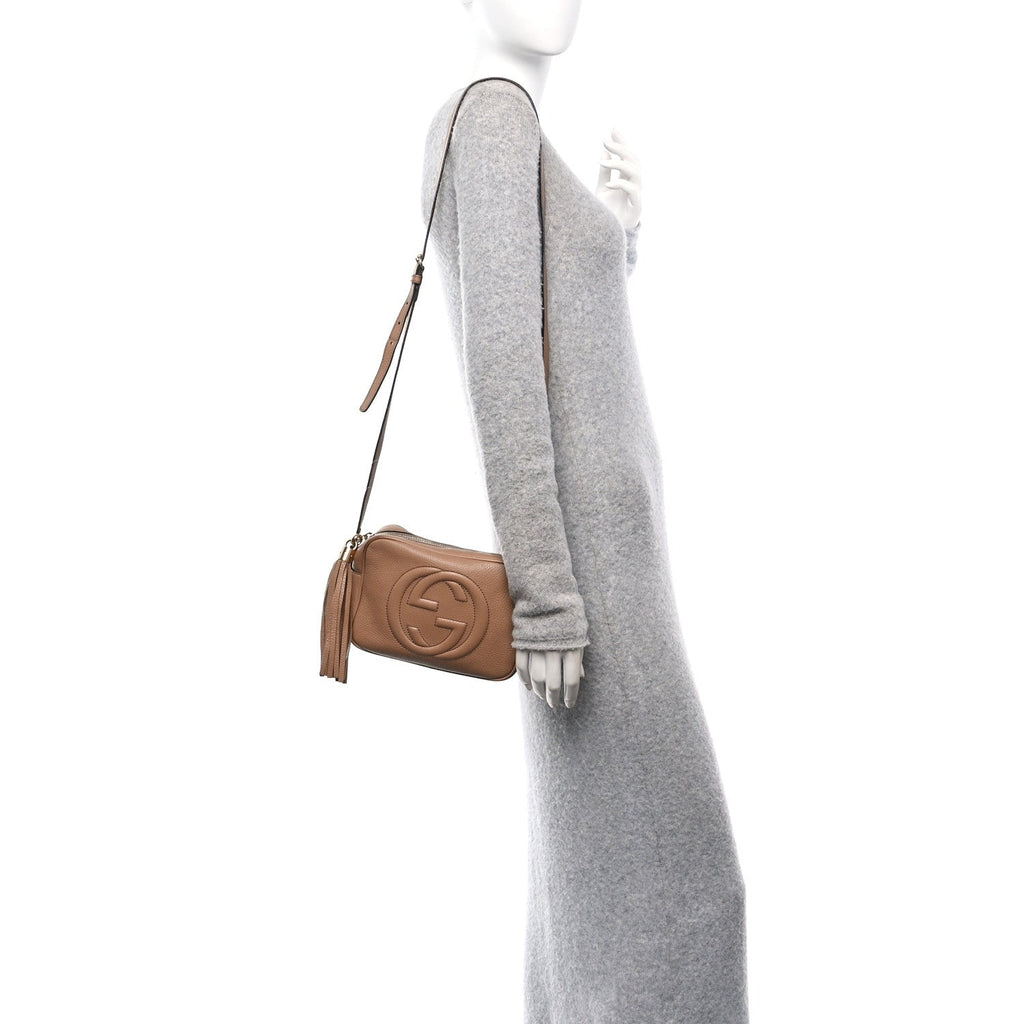 Pebbled Calfskin Small Soho Disco Bag Camelia