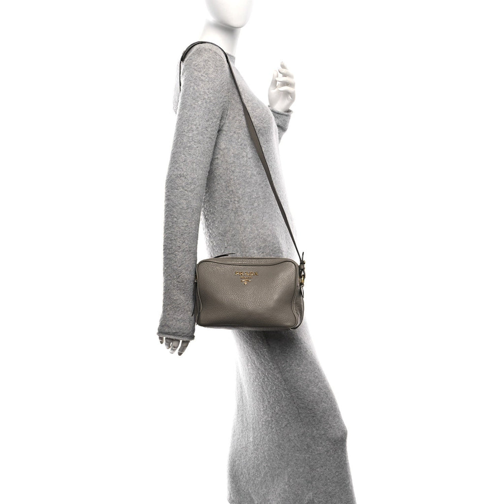 Vitello Phenix Camera Bag Argilla