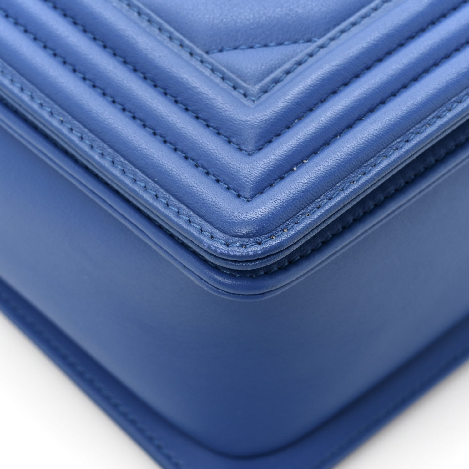 Lambskin Chevron Quilted New Medium Boy Flap Bright Blue