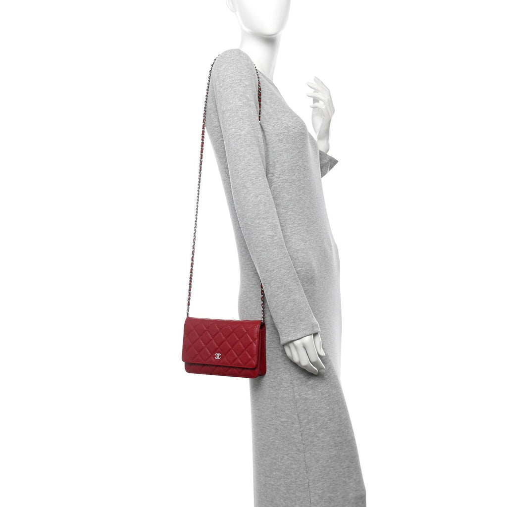 Caviar Quilted Wallet on Chain WOC Red
