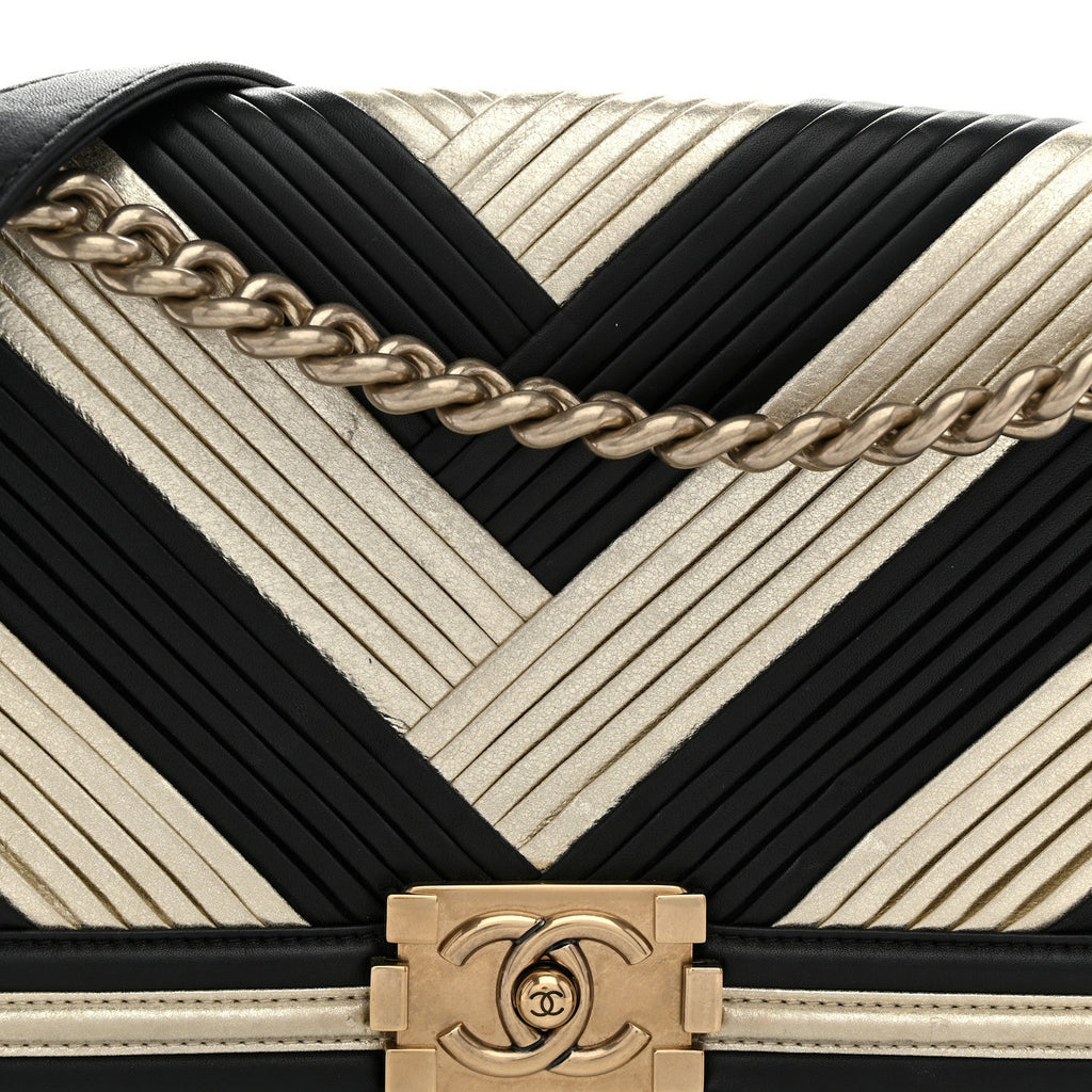 Metallic Calfskin Pleated Medium Boy In Rome Flap Black Gold
