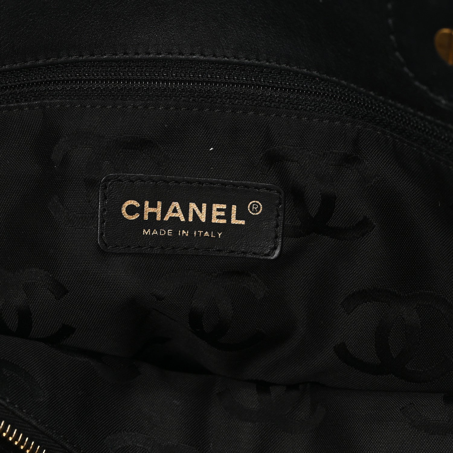 Straw Raffia Tote Black