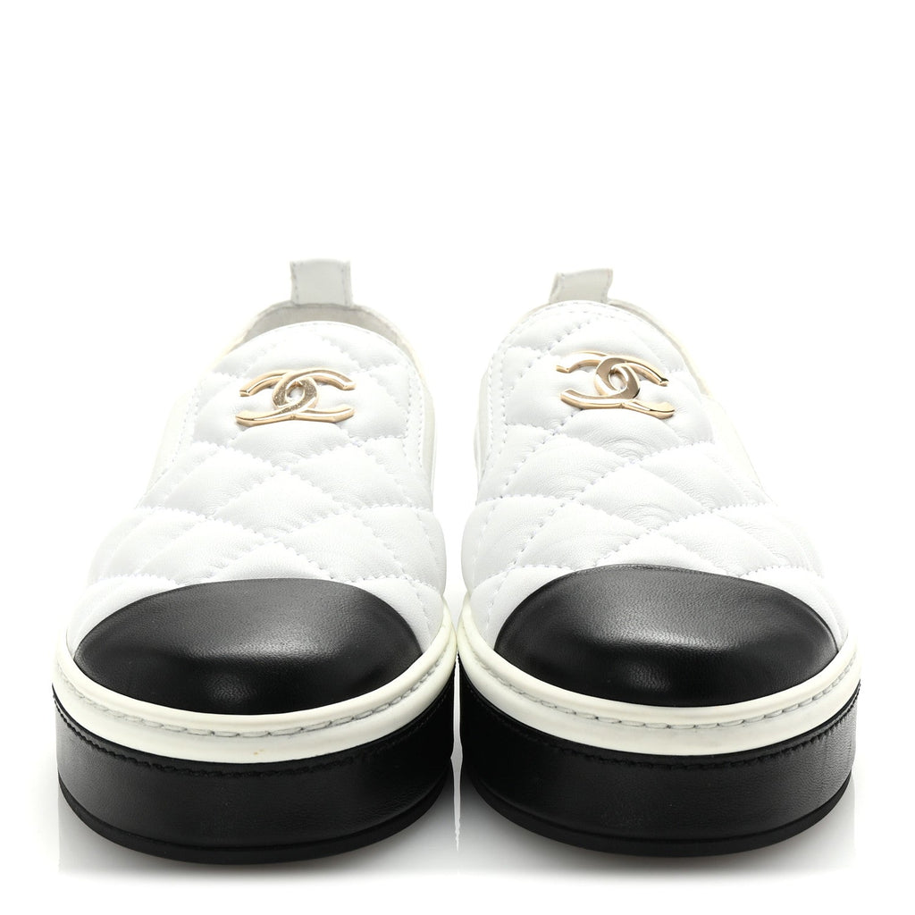 Lambskin Quilted Womens CC Stroll Sneakers 38 White