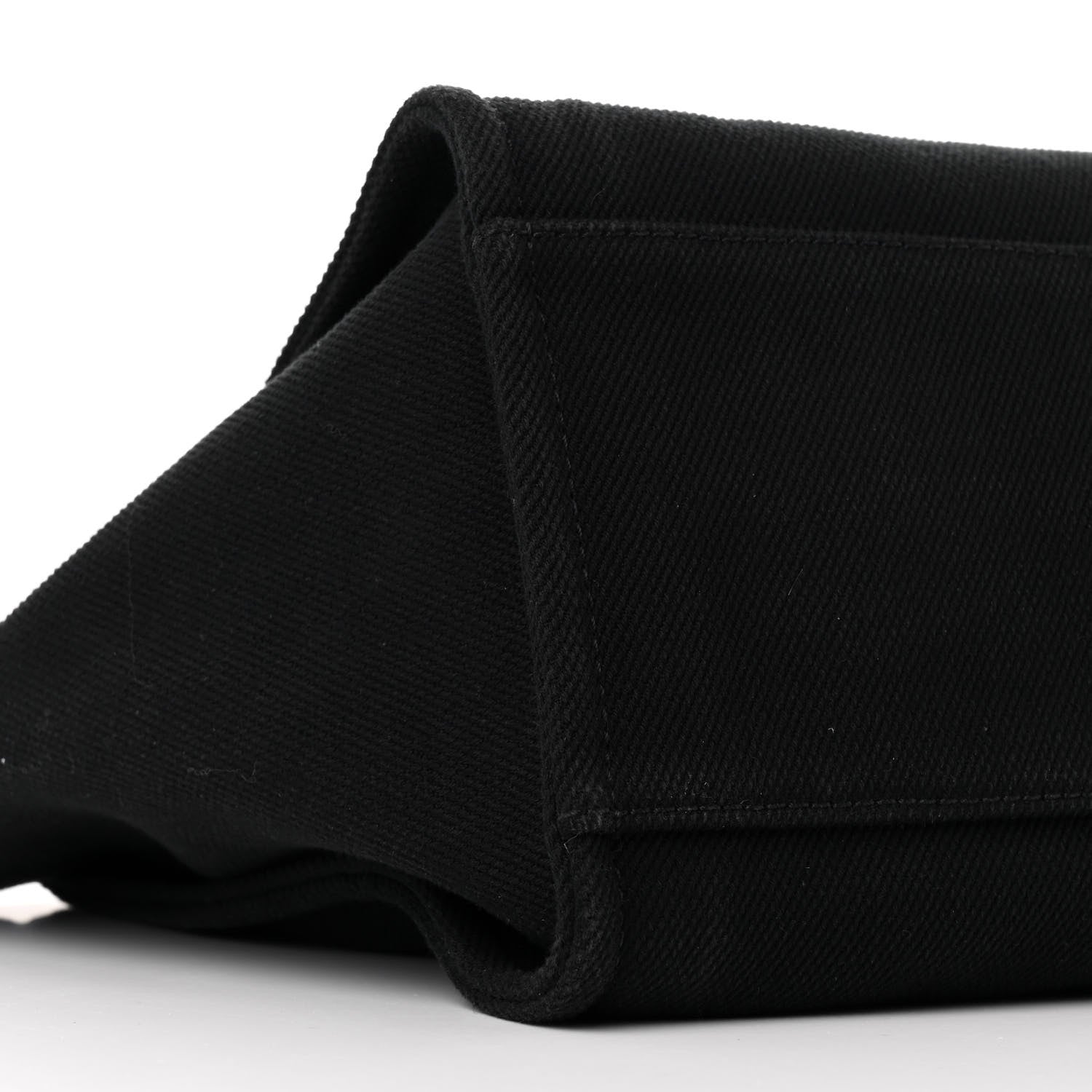 Canvas Pearl Medium Deauville Tote Black