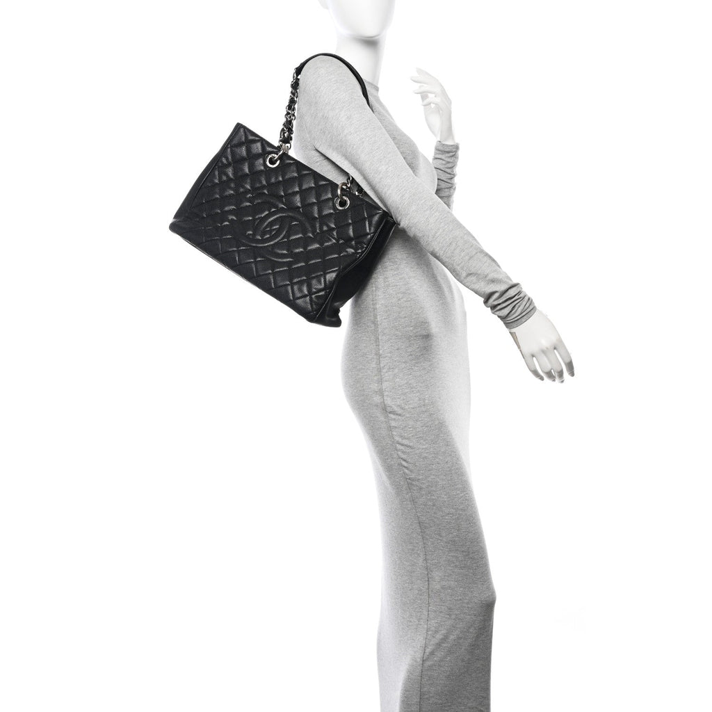 Caviar Quilted Grand Shopping Tote GST Black