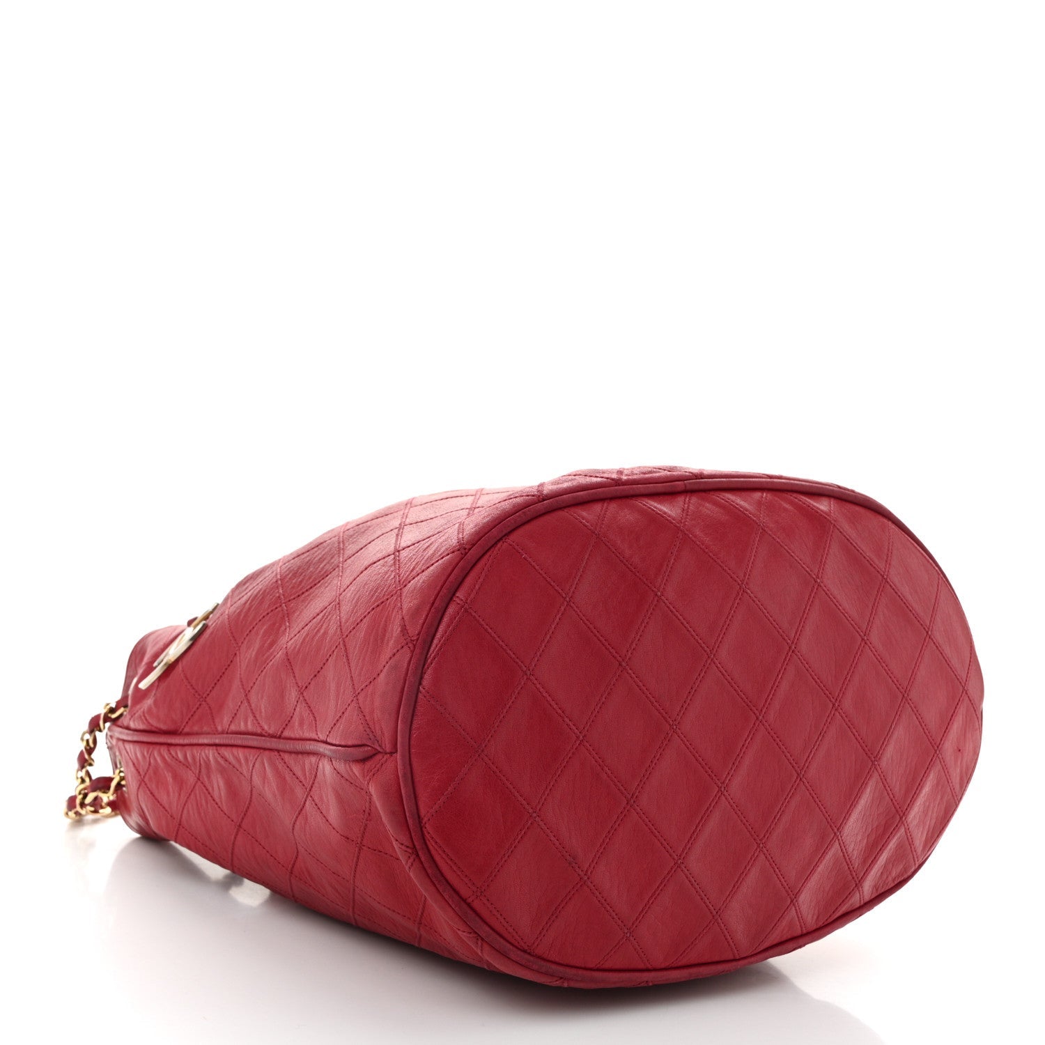 Lambskin Diamond Stitched CC Drawstring Shoulder Bag Red
