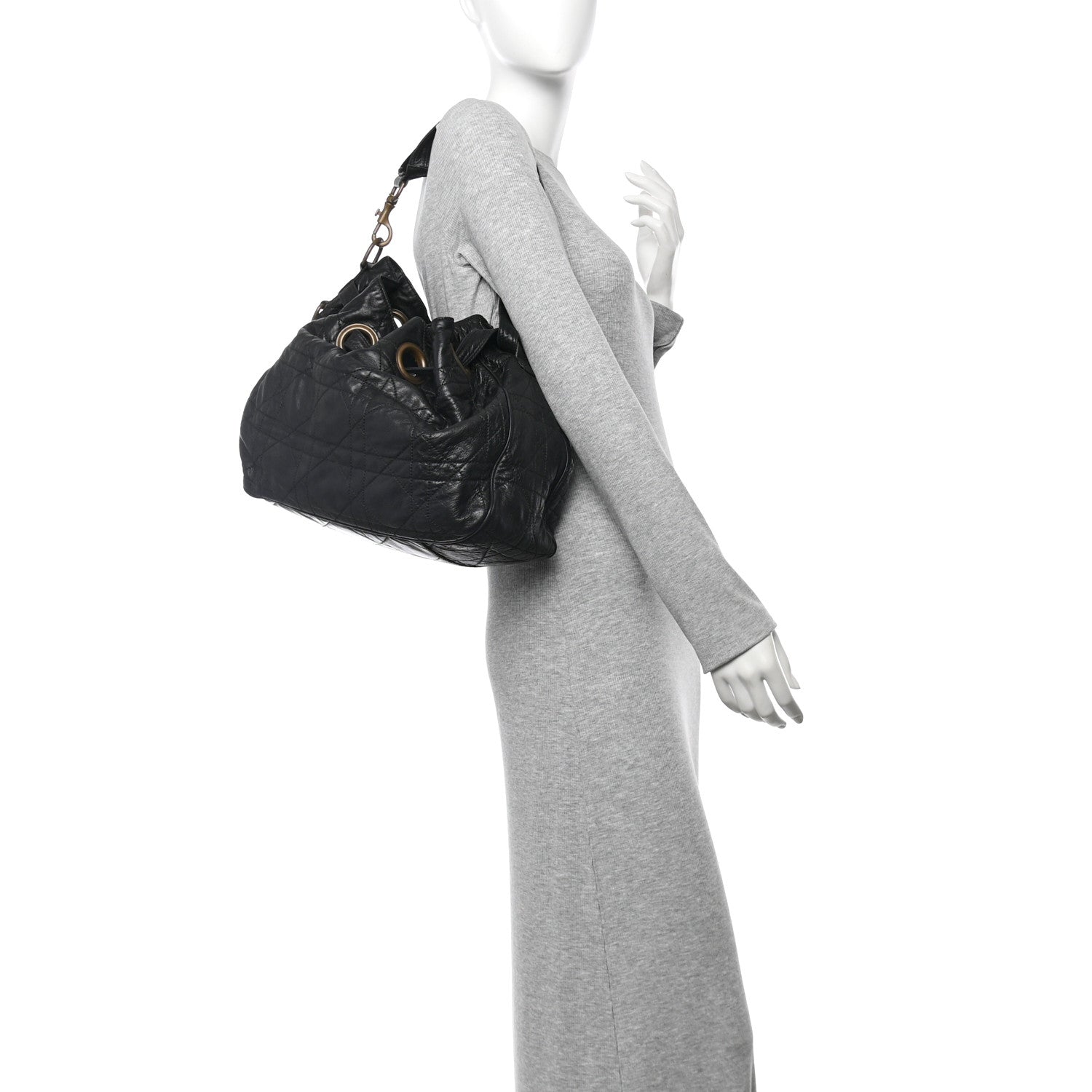 Lambskin Cannage Drawstring Bag Black