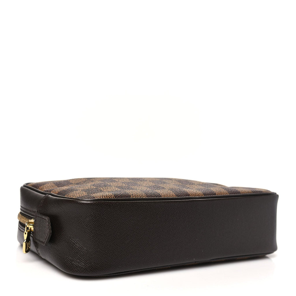 Damier Ebene Trousse Toilette 28