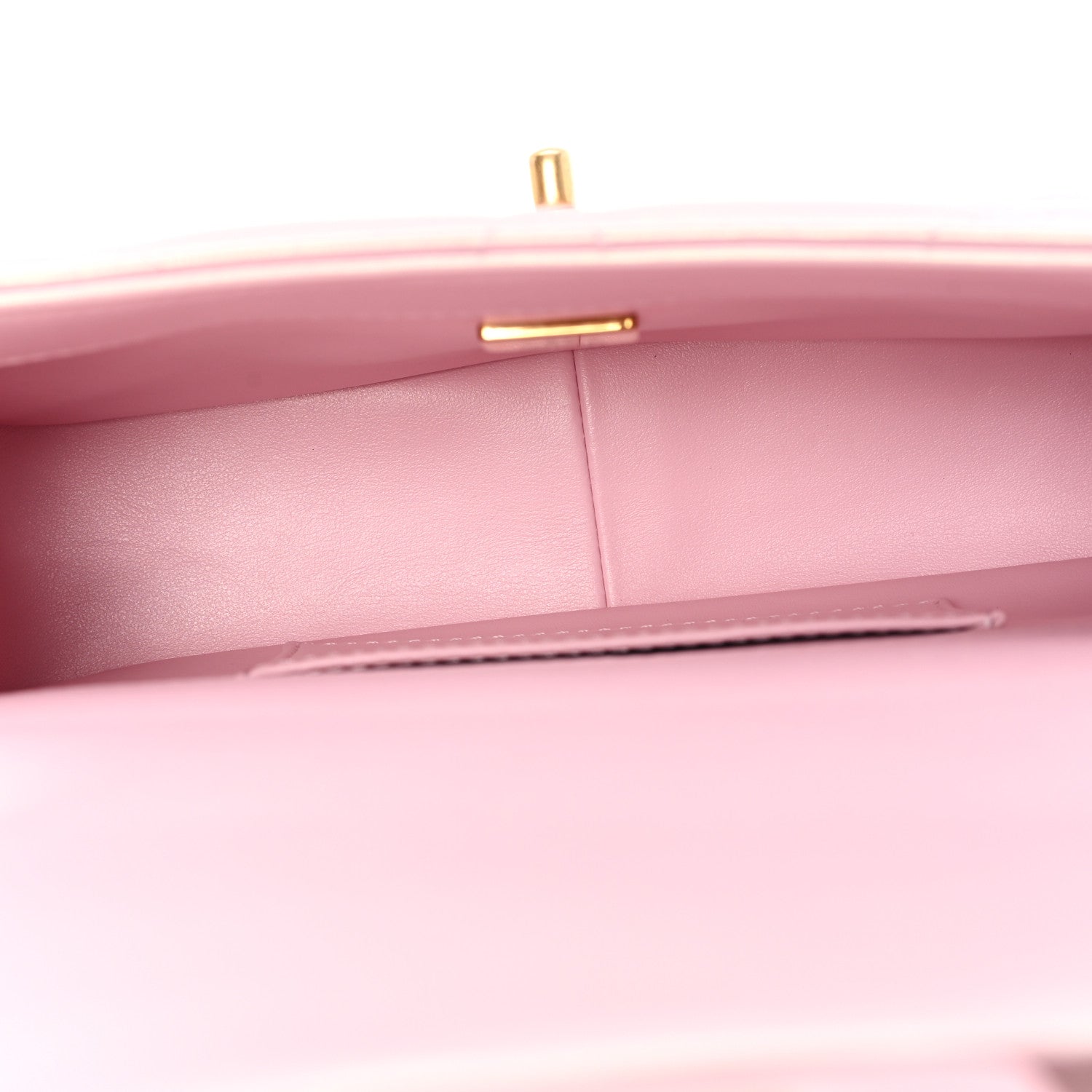 Pearly Lambskin Pearl Quilted Small Flap Pink