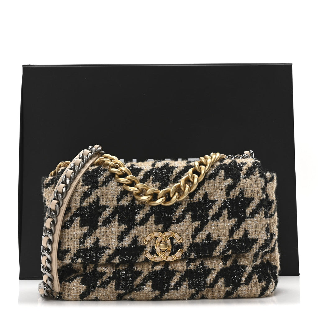 Tweed Large Chanel 19 Flap Beige Black