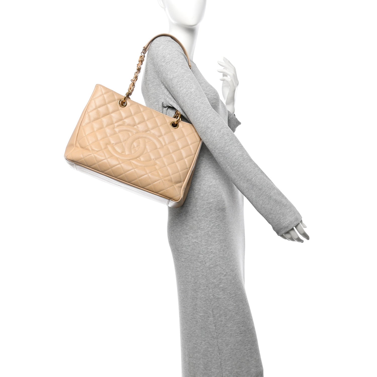 Caviar Quilted Grand Shopping Tote GST Beige Clair