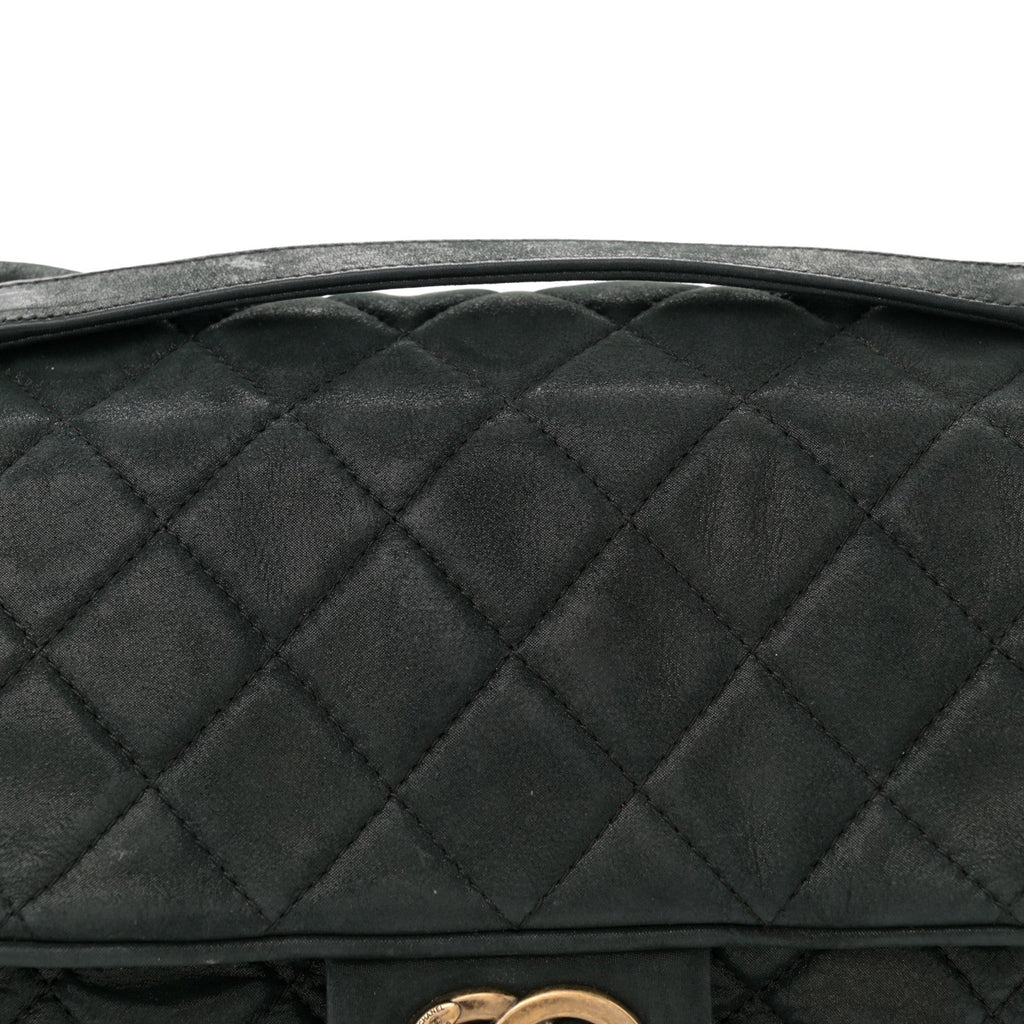 Iridescent Calfskin Quilted Large Shiva Flap Black