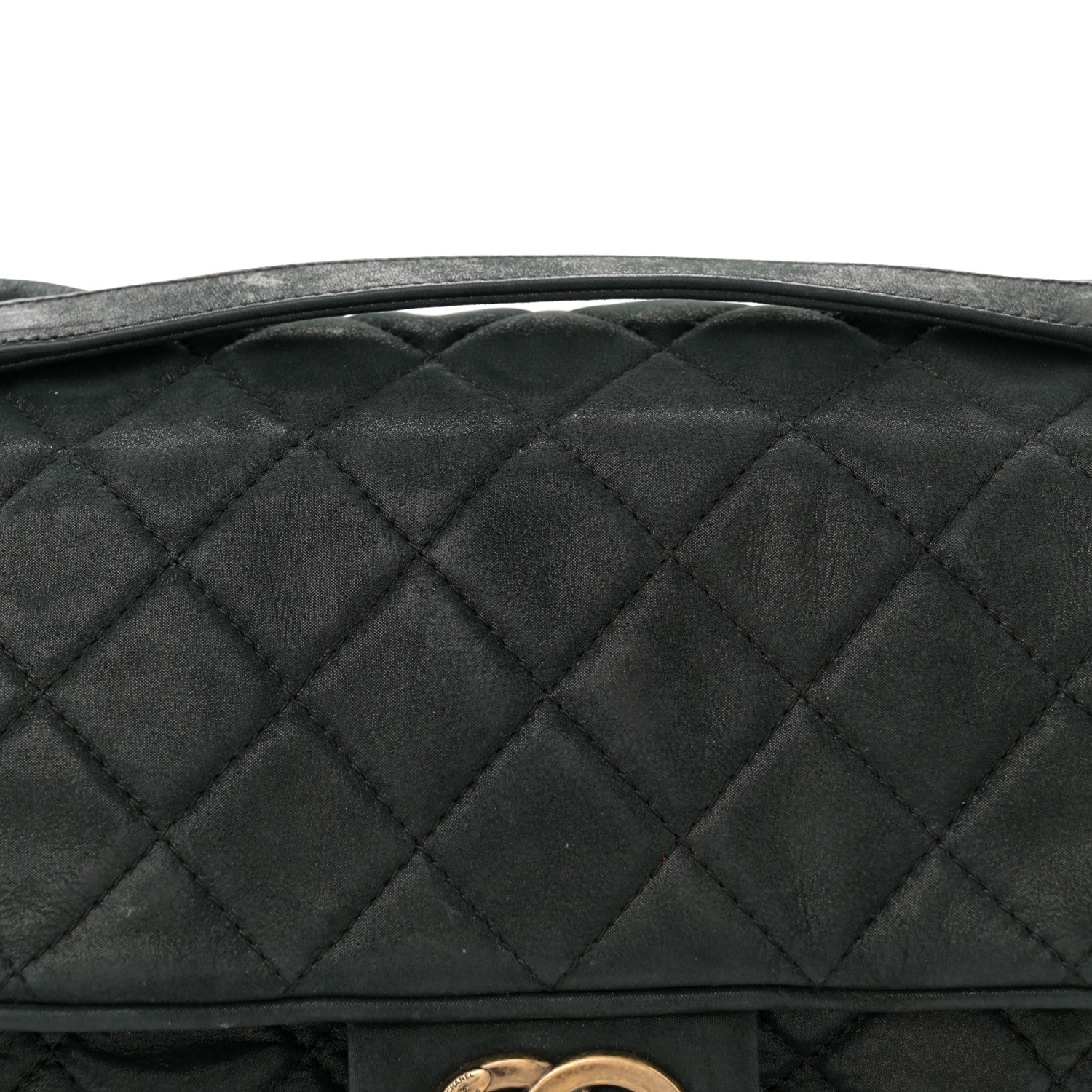 Iridescent Calfskin Quilted Large Shiva Flap Black