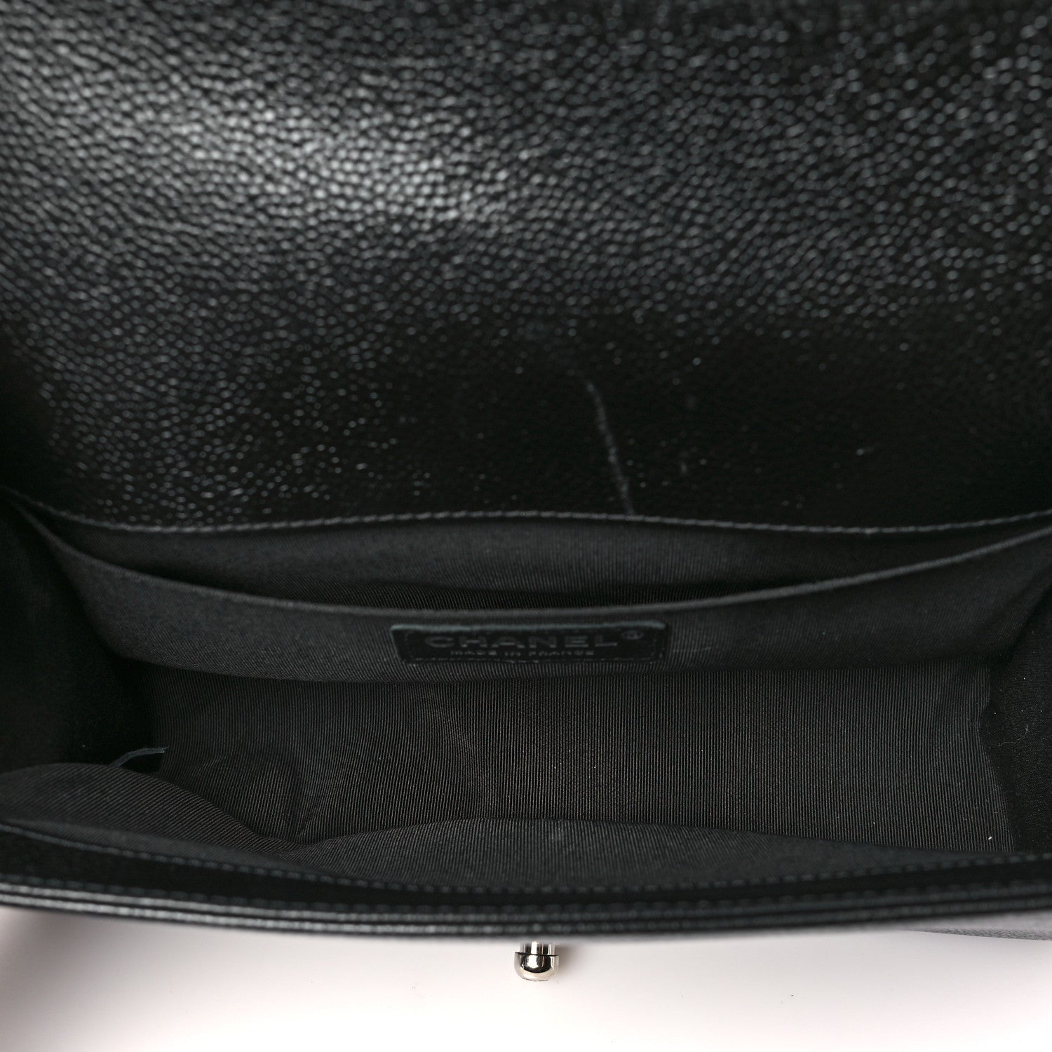 Caviar Chevron Quilted Medium Boy Flap Black