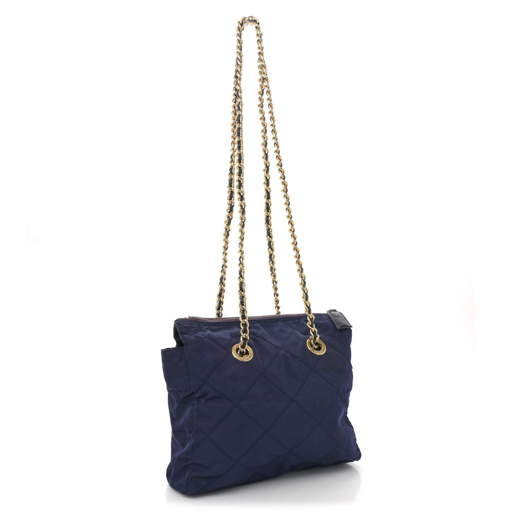 Nylon Tessuto Quilted Shoulder Bag Blue