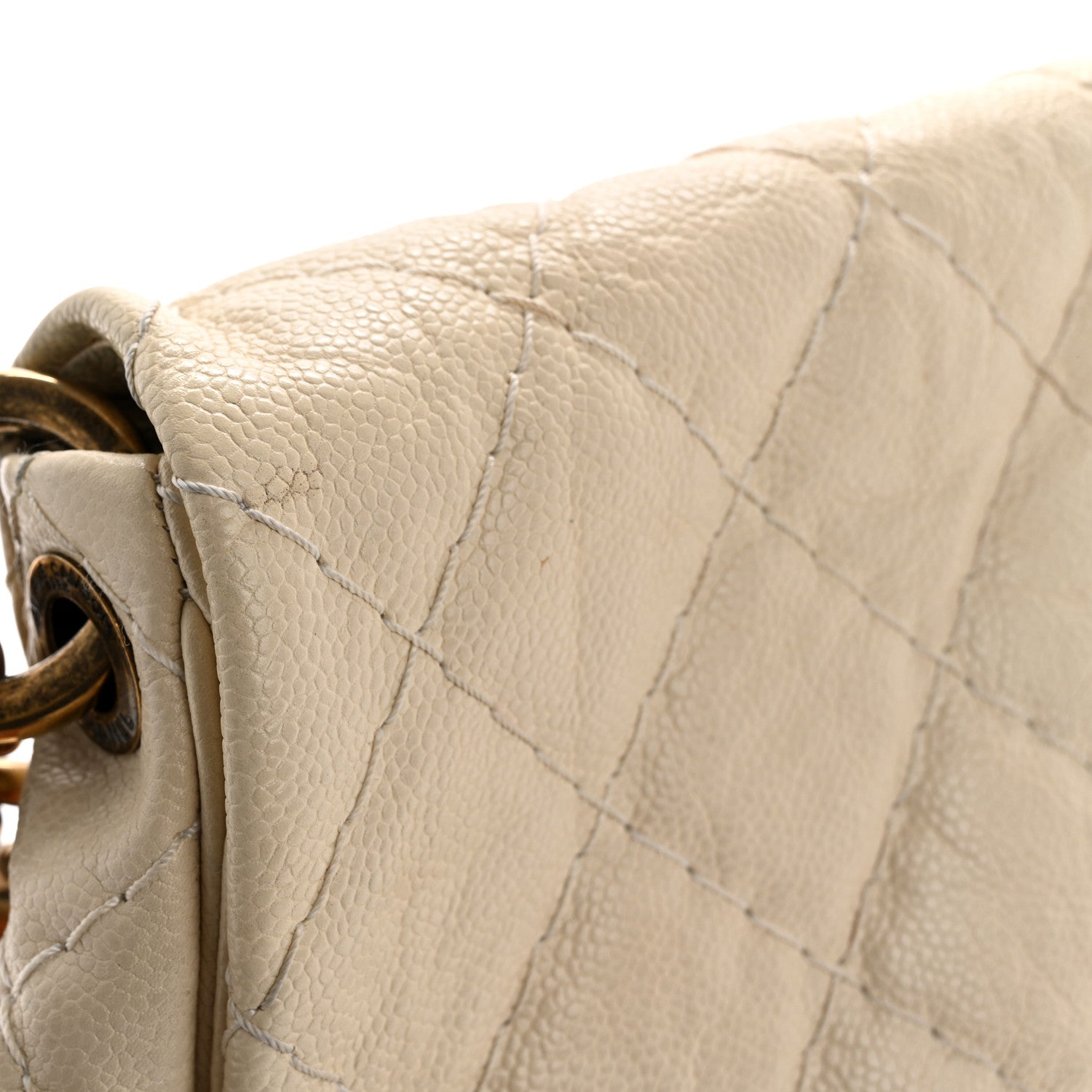 Crumpled Grained Calfskin Medium Coco Pleats Messenger Flap Dark White