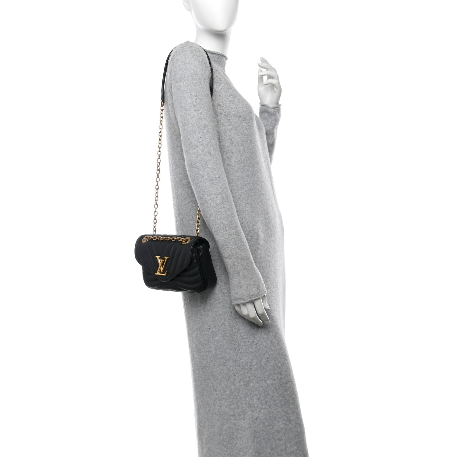 Calfskin New Wave Chain PM NM Black