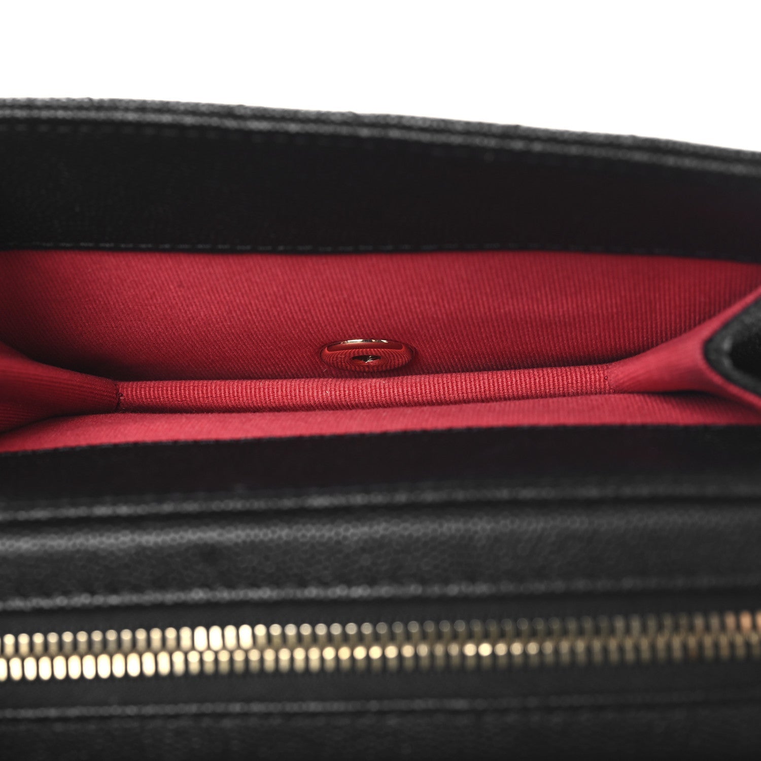 Caviar Quilted Like A Wallet Flap Black