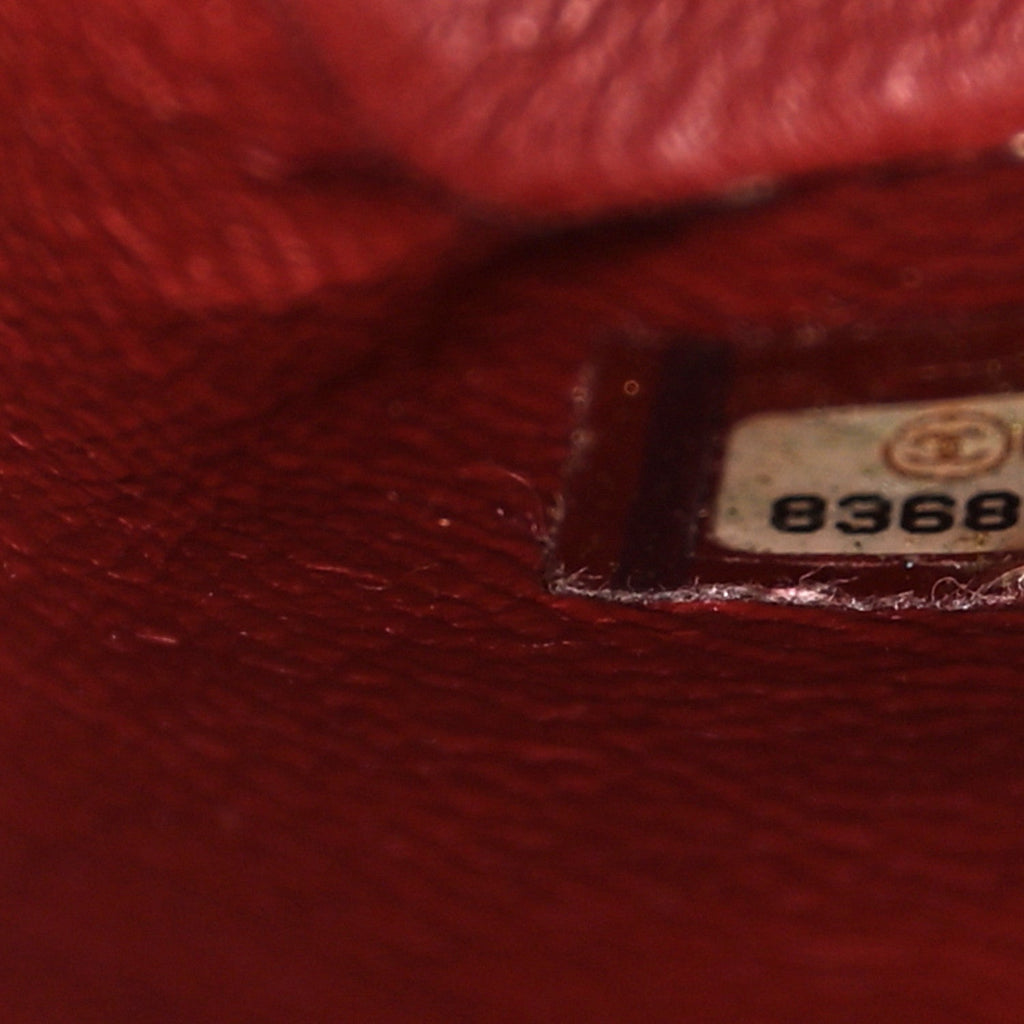 Caviar Quilted Medallion Tote Bordeaux