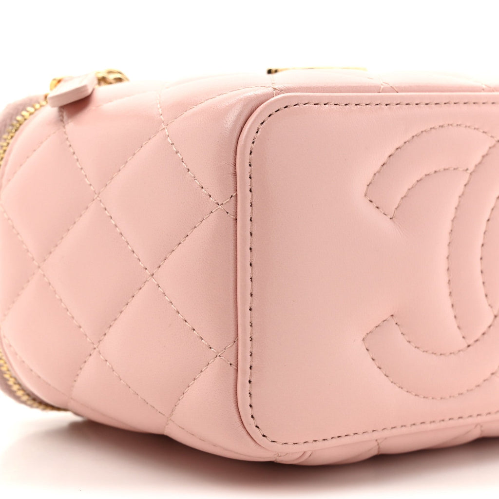 Lambskin Quilted Small Top Handle Vanity Case With Chain Light Pink