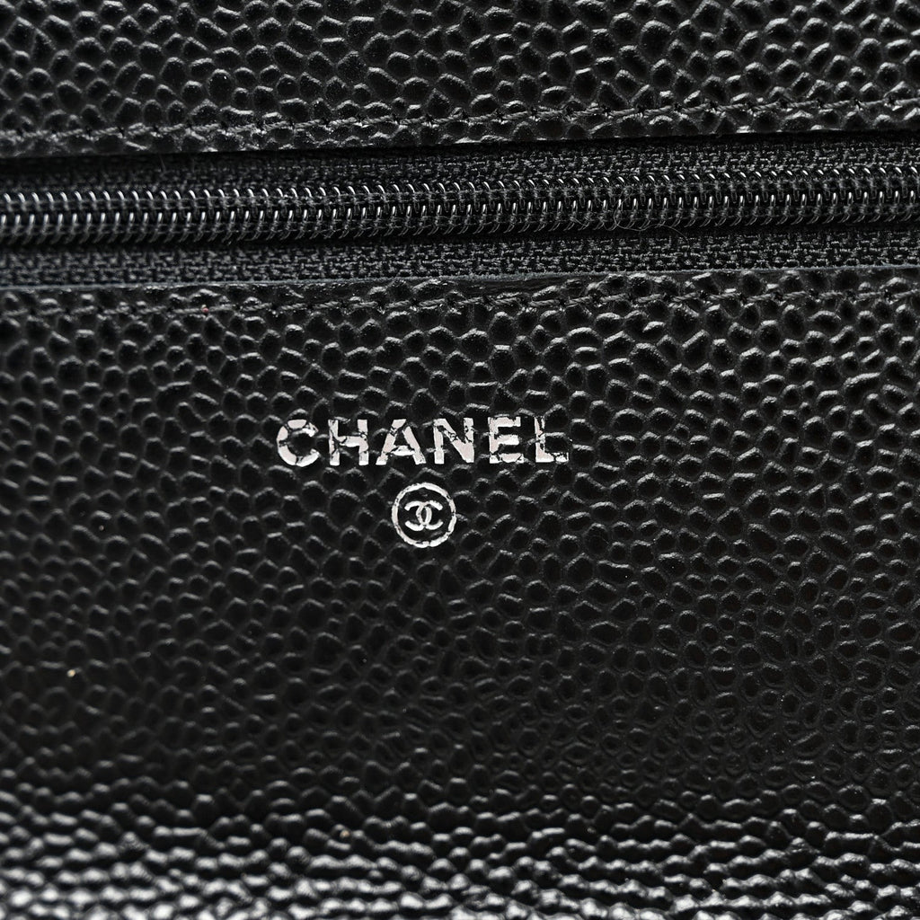 Caviar Quilted Wallet on Chain WOC Black