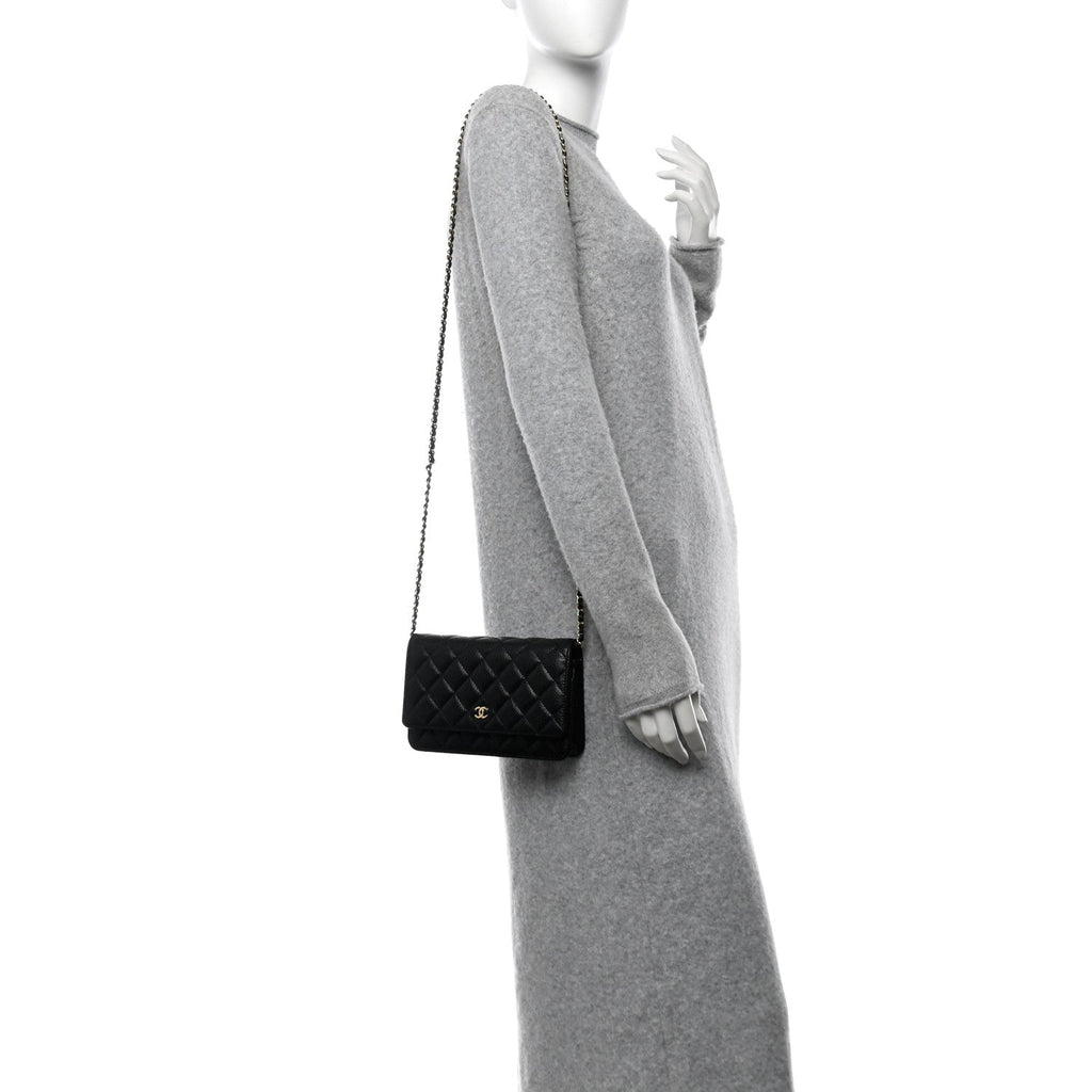 Caviar Quilted Wallet on Chain WOC Black