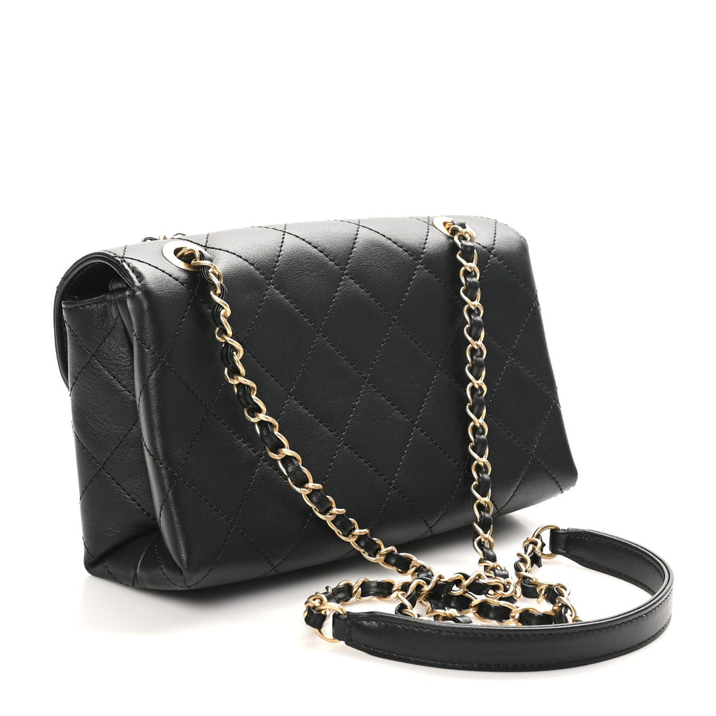 Calfskin Quilted Small Enchained Flap Black