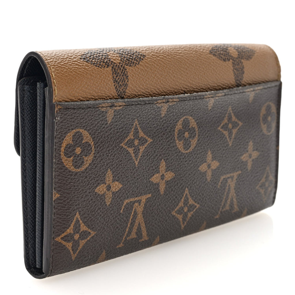 Reverse Monogram Giant Sarah Wallet