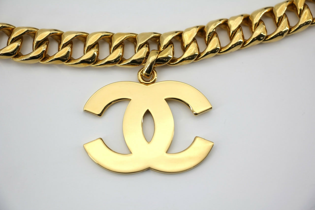 Chanel Vintage 93P Gold-plated Large CC Wave Rotating Lock Long Waist Chain