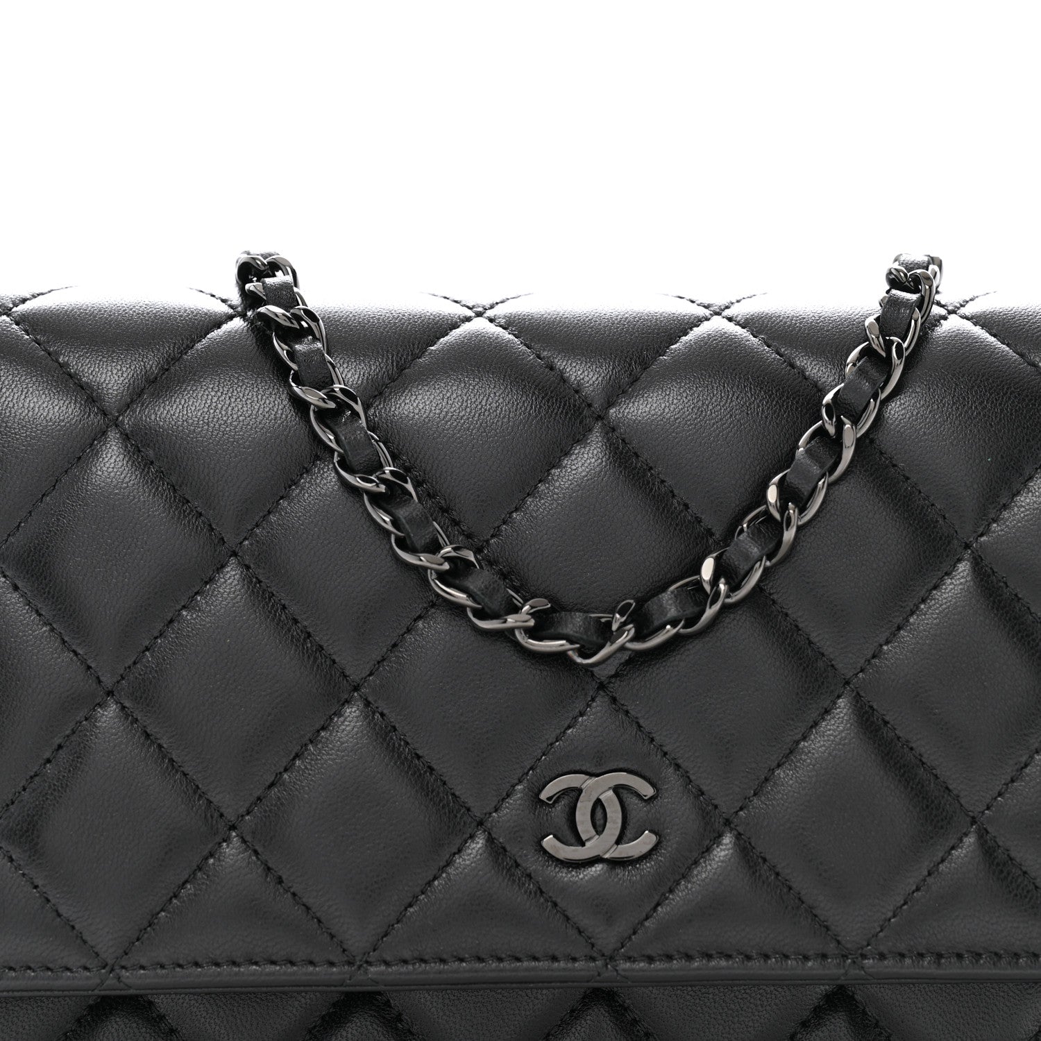 Lambskin Quilted Wallet On Chain WOC So Black