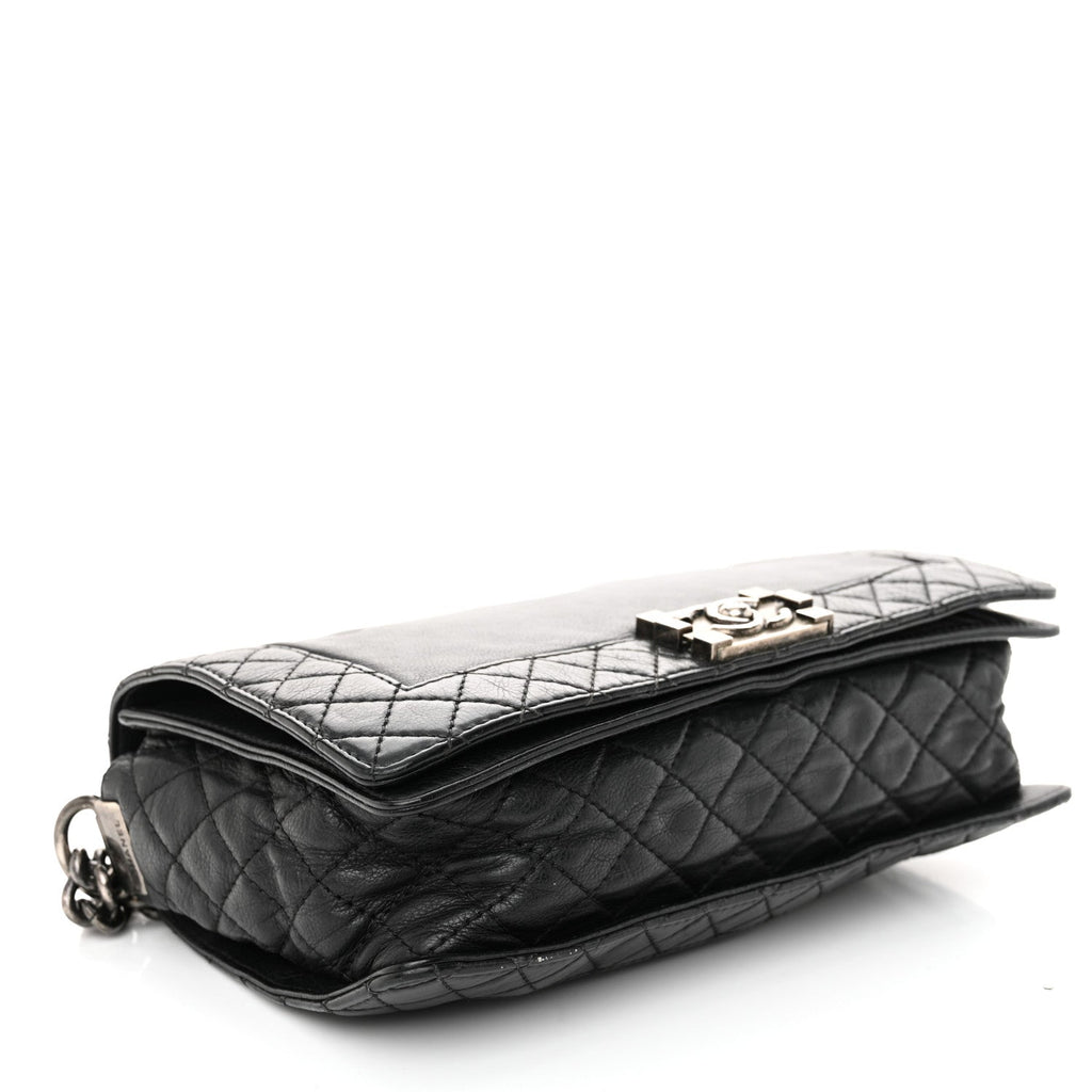 Calfskin New Medium Boy Reverso Flap Black