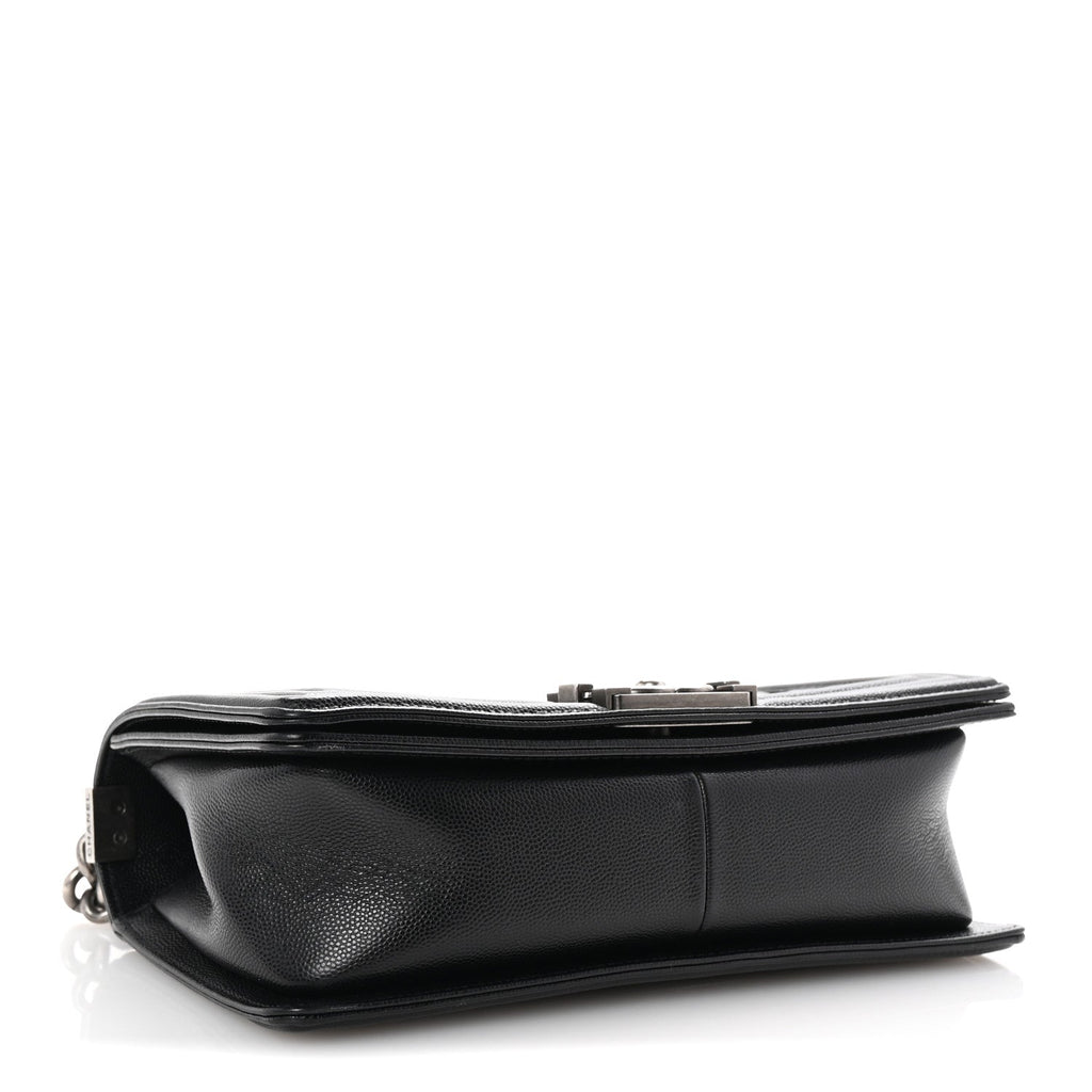 Caviar Quilted Medium Boy Flap Black