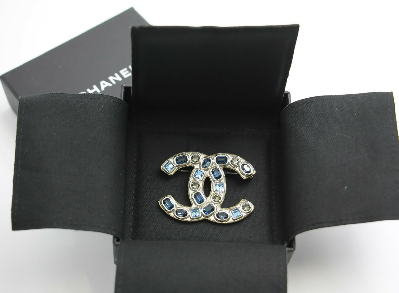 Chanel B19C Rhinestone Light Blue Deep Blue Gray Brooch