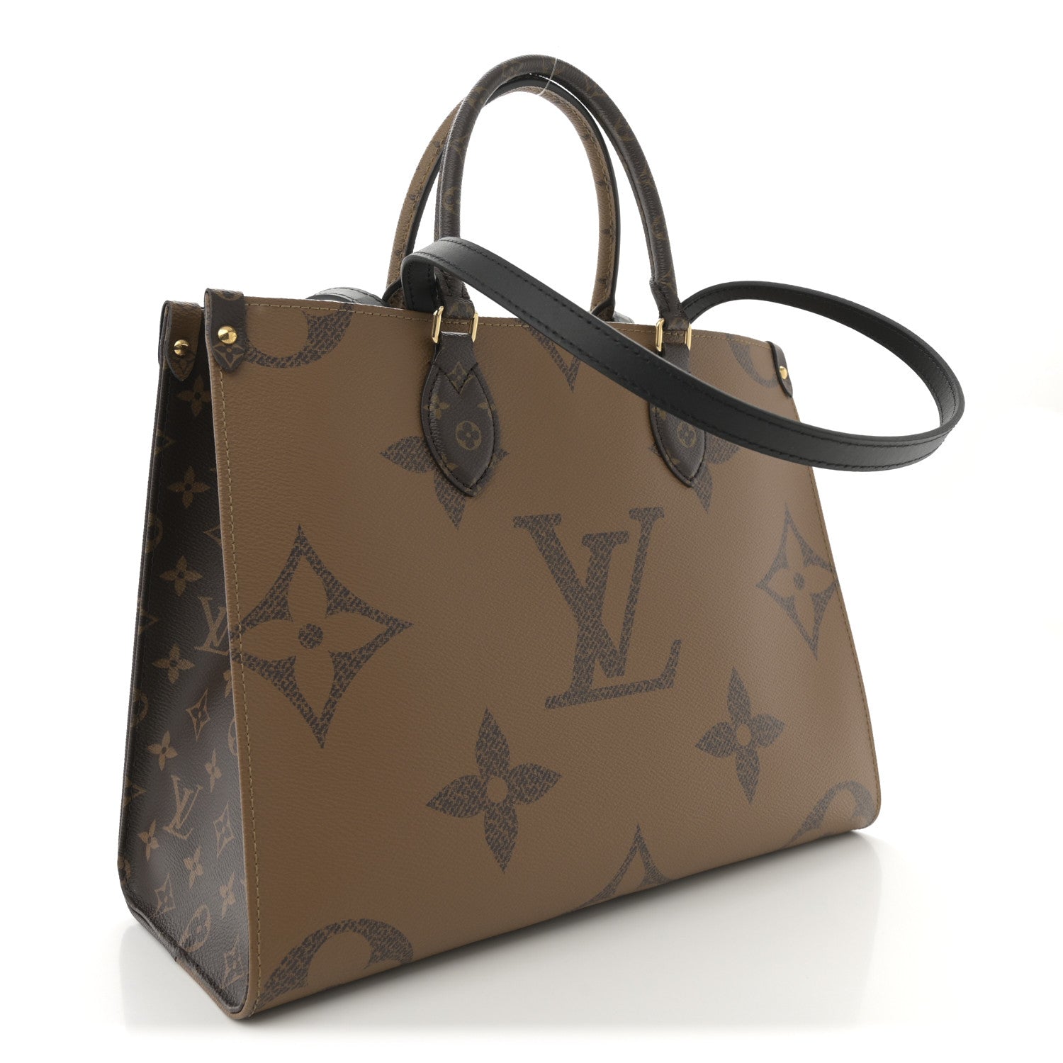 Reverse Monogram Giant Onthego MM