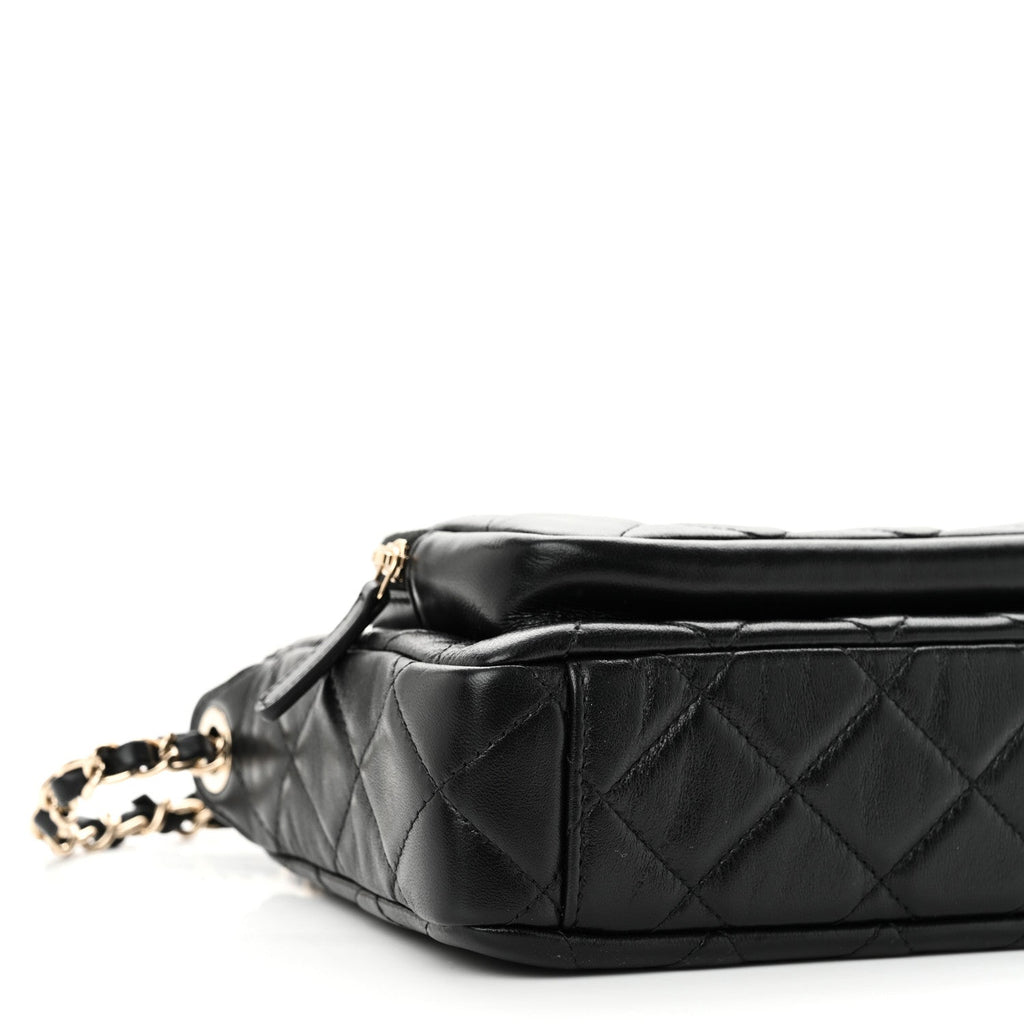 Shiny Crumpled Lambskin Quilted Mini Preppy Pocket Clutch With Chain Black