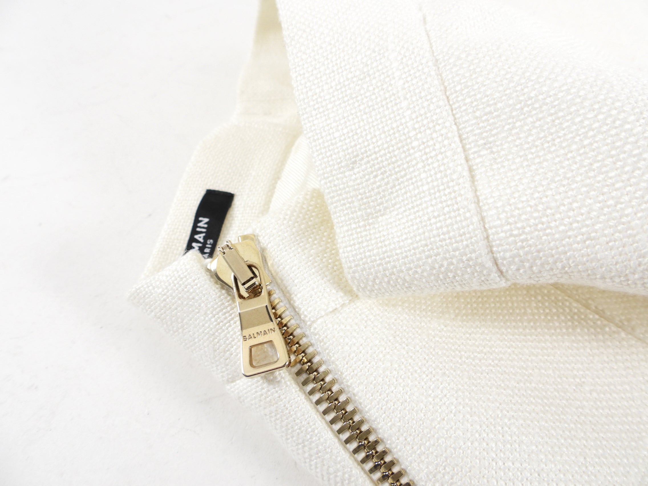 Balmain Ivory Linen Mini Pencil Skirt with Gold Buttons - XS