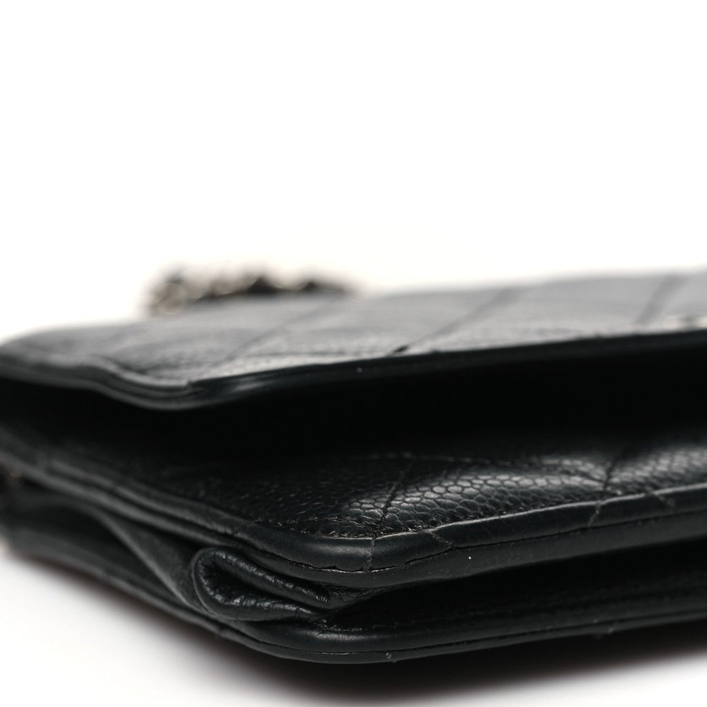 Caviar Quilted Wallet on Chain WOC Black