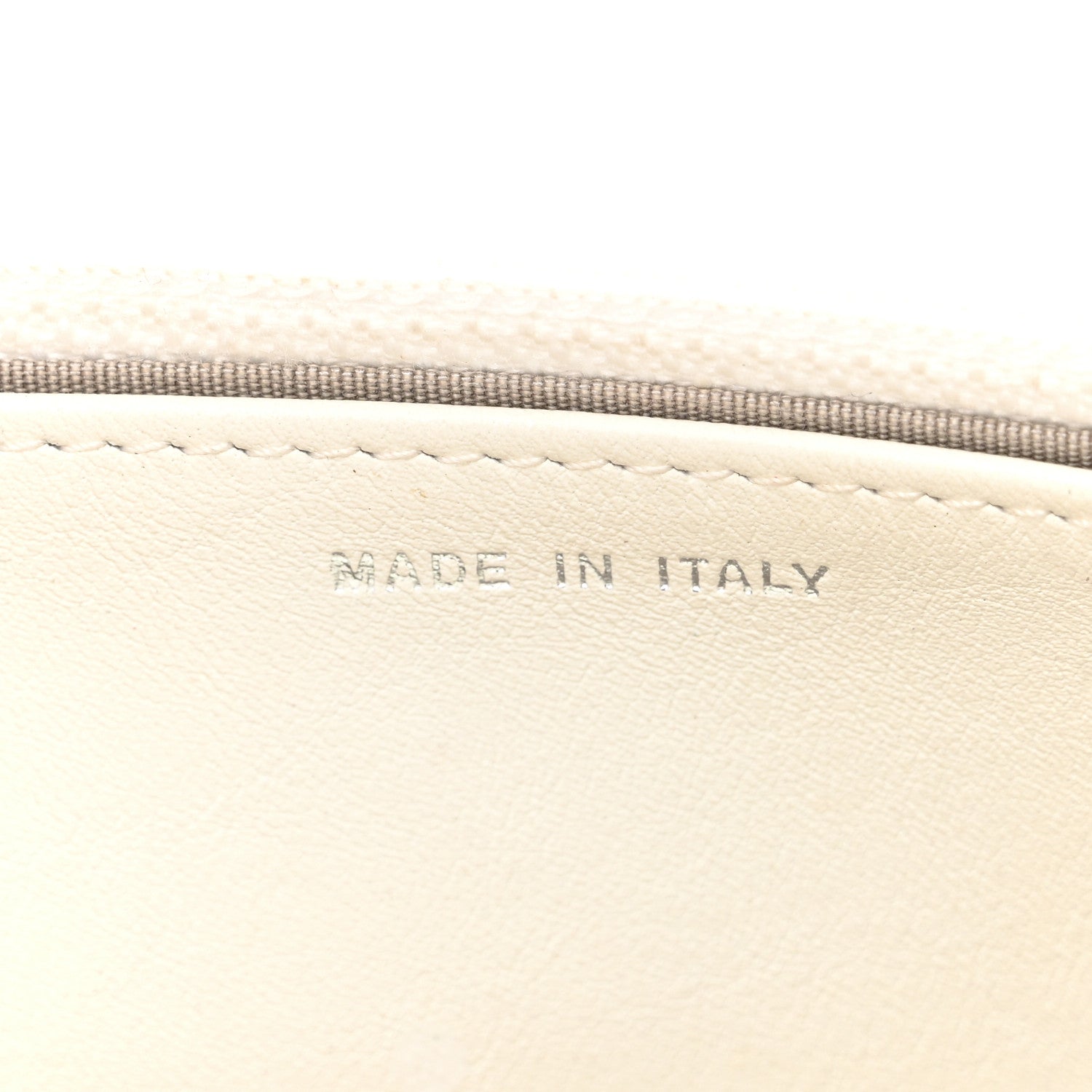 Metallic Caviar Sevruga Wallet on Chain WOC White