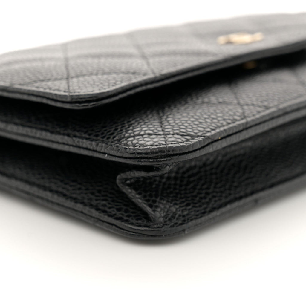 Caviar Quilted Wallet on Chain WOC Black