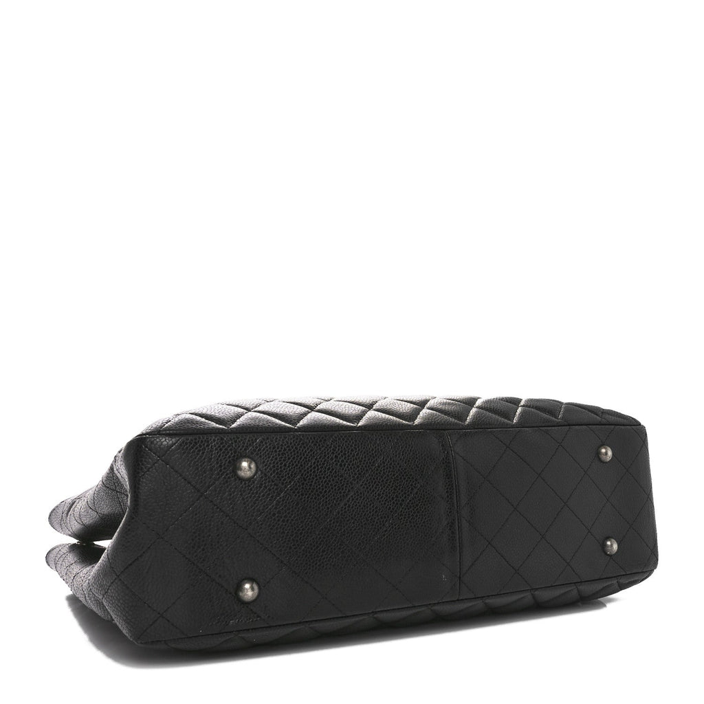 Caviar Quilted Large Shopping Tote Black