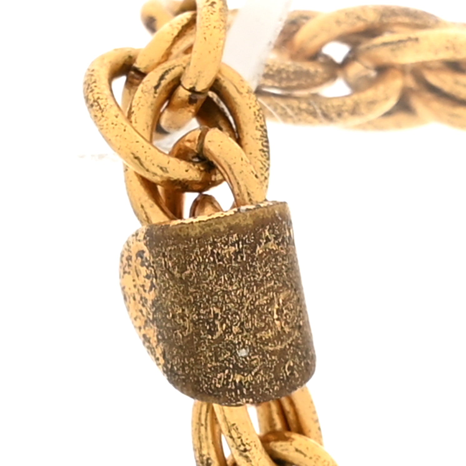 Metal Textured CC Chain Pendant Necklace Gold